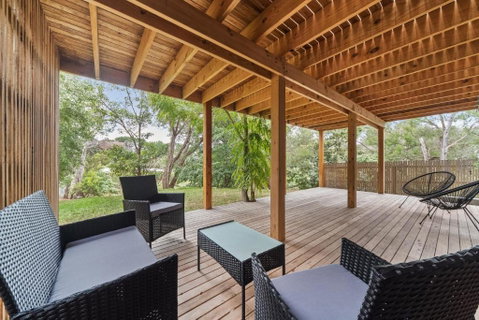 Chic Beach Studio - Accommodation Melbourne 5