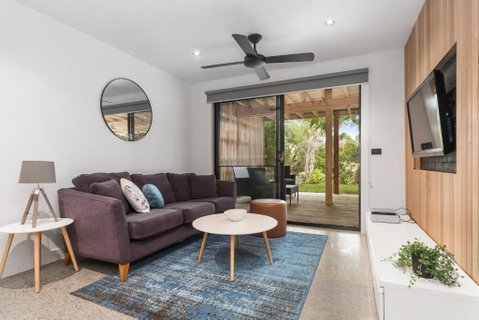 Chic Beach Studio - Accommodation Melbourne 3