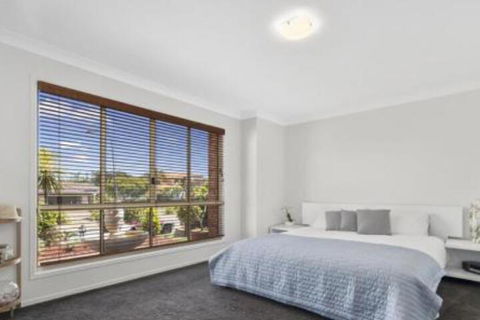 BB233 Banksia Beach Family Home 4 Bedrooms - Accommodation Melbourne 2