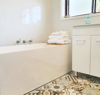 Marazul BEST DEAL Stone Bathtub WIFI Functional - Accommodation Melbourne