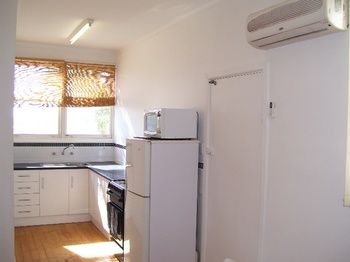 Aussie Bacon & Eggs Cottages - Accommodation Melbourne 3