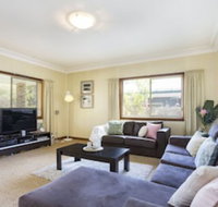 South Coast Getaway House Sleeping 8 Guests - Accommodation Melbourne
