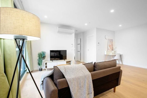 Trendy 2 Bedroom In Ringwood/Eastland With Parking - Accommodation Melbourne 4