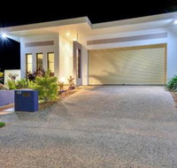 Luxury Darwin City Lights Jacuzzi Central Location Large House New Furnishings - Accommodation Melbourne