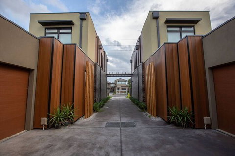 Impressive & Spacious New Townhouse@preston - Accommodation Melbourne 2