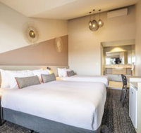 Nightcap at Manhattan Hotel - Accommodation Melbourne