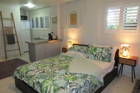 Greenfields - Accommodation Melbourne 0
