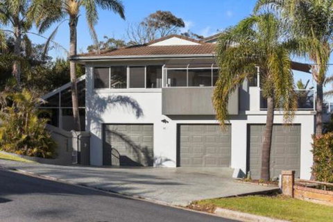 Captains Quaters - Accommodation Melbourne 0