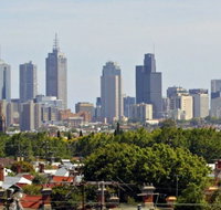Cosy 1 Bedroom Apartment in Trendy Northcote - Accommodation Melbourne