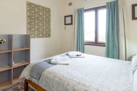 B6 Cafes & Restaurants Close To UWA - Accommodation Melbourne 6