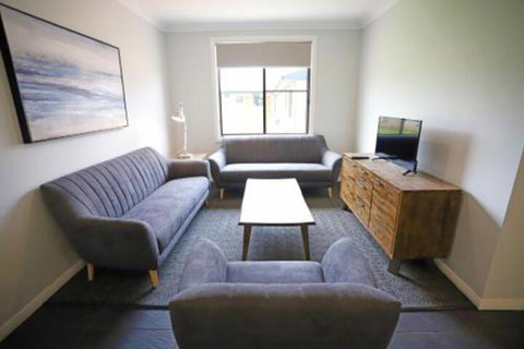 Eastend Studio Apartments - Accommodation Melbourne 5