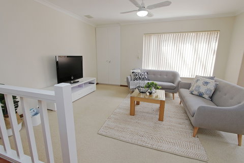 Alexandra Villa - Accommodation Melbourne 5