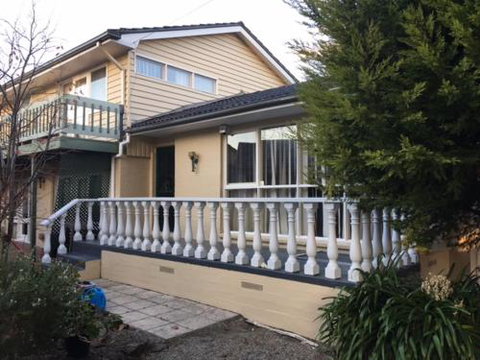 Holiday Home Close To Train Station - Accommodation Melbourne 3