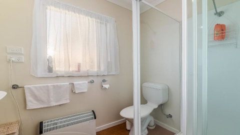 3 Genesta St. Cowes Federation Home - Accommodation Melbourne 6