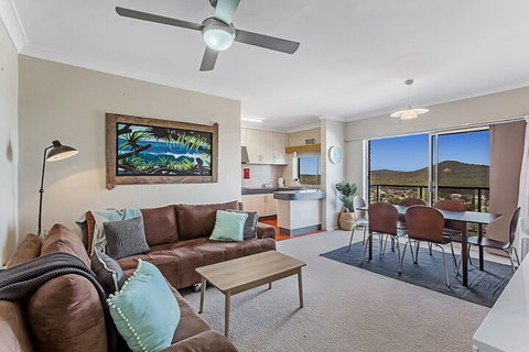 Adriana 10 / 83 Ronald Avenue - Accommodation Melbourne 5