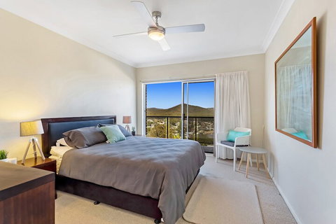 Adriana 10 / 83 Ronald Avenue - Accommodation Melbourne 2