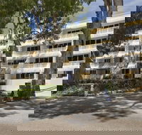 On Palm Cove Beachfront Apartments - Accommodation Melbourne