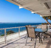 3 Bedroom House Classic View 2 / 49 Victoria Parade FREE WIFI - Accommodation Melbourne