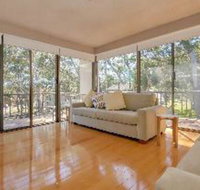 2 Bedroom Apartment Magnus Gardens Unit 15 - Accommodation Melbourne