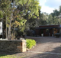 William Hunt's Retreat - Redwood Studio - Accommodation Melbourne