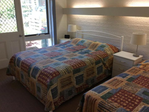 Como Lodge - Accommodation Melbourne 2