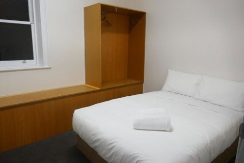 Okeefes Hotel Backpackers - Accommodation Melbourne 1