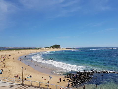 Arena Luxury Beachfront Apartment - Melbourne 4u 2