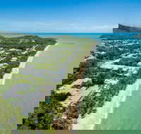 Belle Escapes - Poolside Apartment Alamanda Beachfront Resort 56 - Accommodation Melbourne