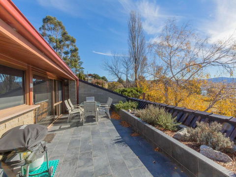 Ibis 19 McLure Circuit - Accommodation Melbourne 5