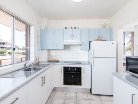 Anchorage 2 With Water Views - Accommodation Melbourne 2