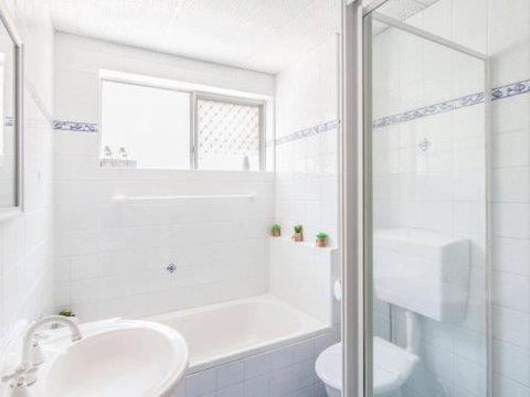 Anchorage 2 With Water Views - Accommodation Melbourne 0