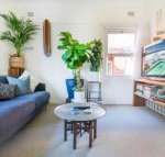 Beautiful Beach Home in Superb Location - Accommodation Melbourne