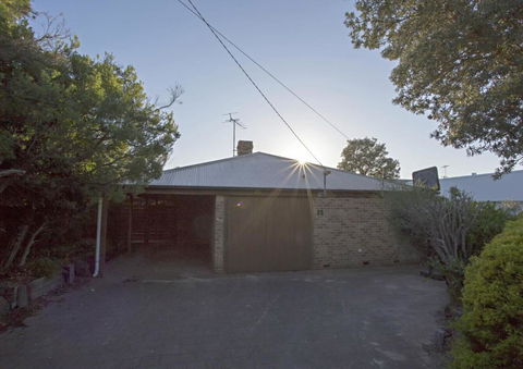 LOCKINGTON - Accommodation Melbourne 2