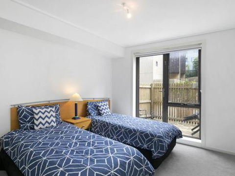 APARTMENT 11 PACIFIC APARTMENTS - Accommodation Melbourne 5