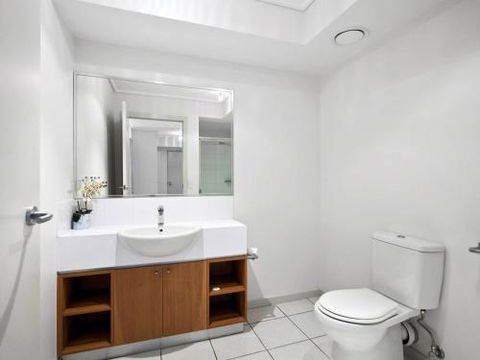 APARTMENT 11 PACIFIC APARTMENTS - Accommodation Melbourne 3
