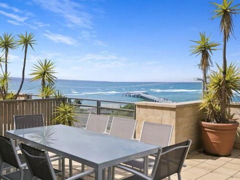 APARTMENT 11 PACIFIC APARTMENTS - Accommodation Melbourne 4