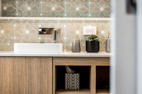 A PERFECT STAY Luxe & Bloom - Accommodation Melbourne 5