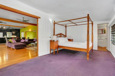 SANTORINIatPALM COVE - Accommodation Melbourne 4