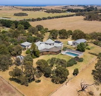 The Track House - Accommodation Melbourne