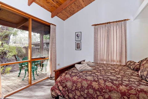 Canyon Cottage - Accommodation Melbourne 3