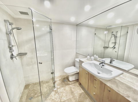BELLEVUE GARDEN OASIS-hosted By L'Abode - Accommodation Melbourne 2