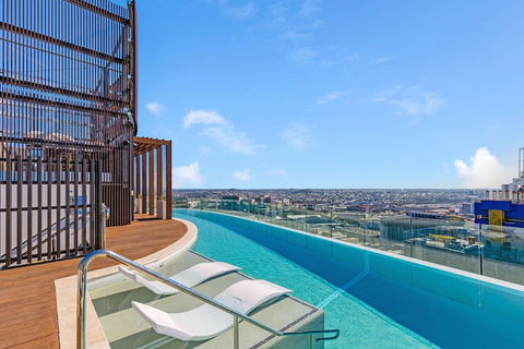 FV Dream 2 BED Apt+ Pool+ Free Parking Qfv211-16 - Accommodation Melbourne 3