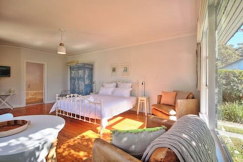 Dolphin Sands - Accommodation Melbourne 0