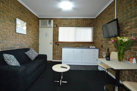 Marion Motel And Apartments - Accommodation Melbourne 3