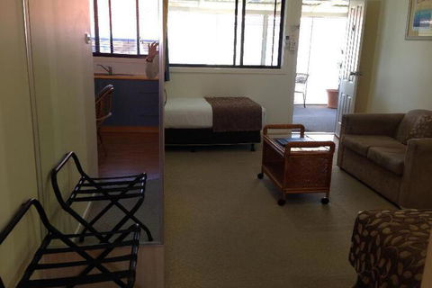 Surf Motel - Accommodation Melbourne 7