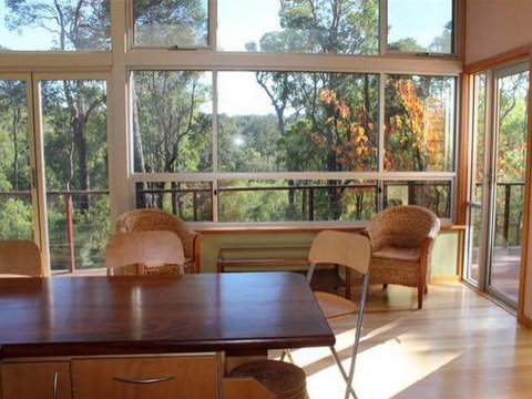Beachhouse Holidays - Accommodation Melbourne 0