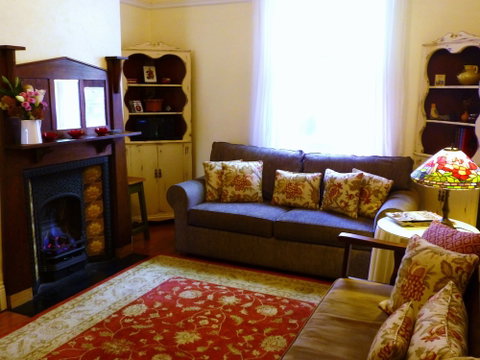 Hills Havens Cottages - Accommodation Melbourne 3