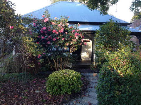 Hills Havens Cottages - Accommodation Melbourne 0