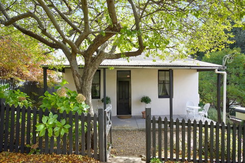 Hills Havens Cottages - Accommodation Melbourne 1