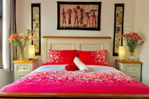 Hobarts Accommodation & Hostel - Accommodation Melbourne 0